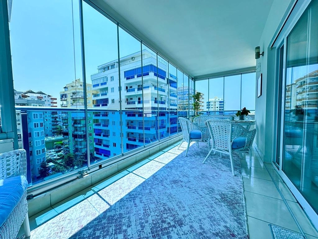 Geräumige 2+1 Wohnung im Stadtteil Mahmutlar