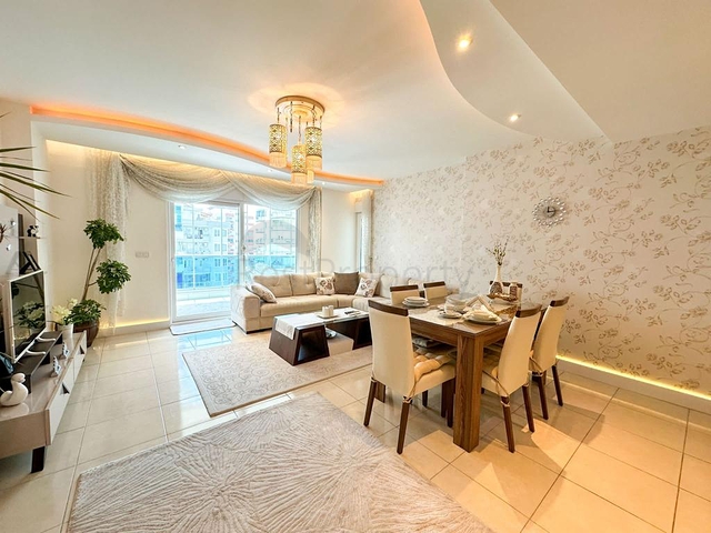 Geräumige 2+1 Wohnung im Stadtteil Mahmutlar