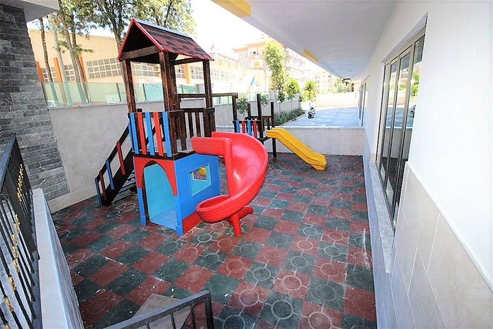 1+1 Wohnung in einer Wohnanlage vom berühmten Entwickler der Türkei