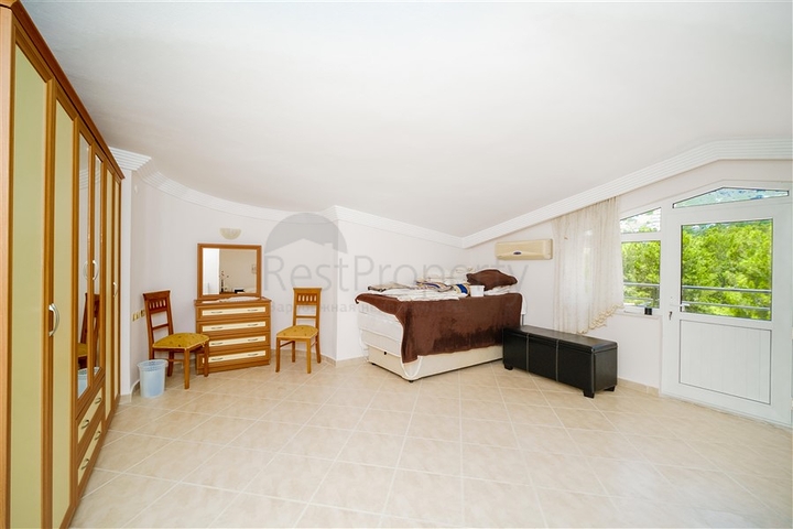 2+1 Penthouse mit Meerblick