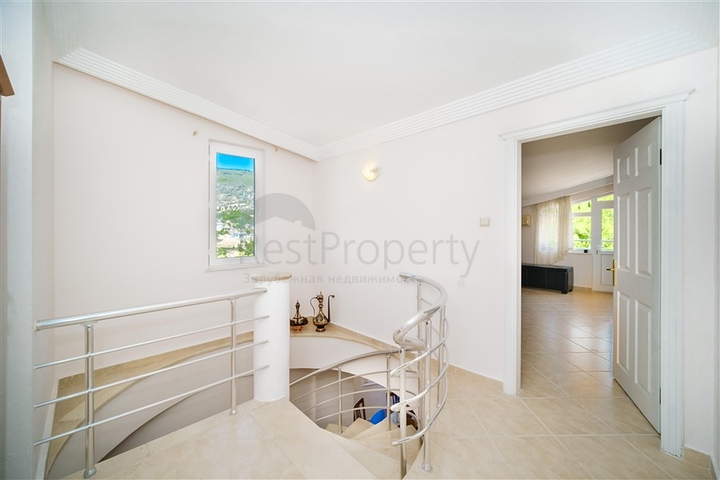 2+1 Penthouse mit Meerblick