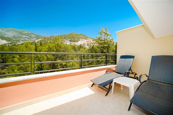 2+1 Penthouse mit Meerblick