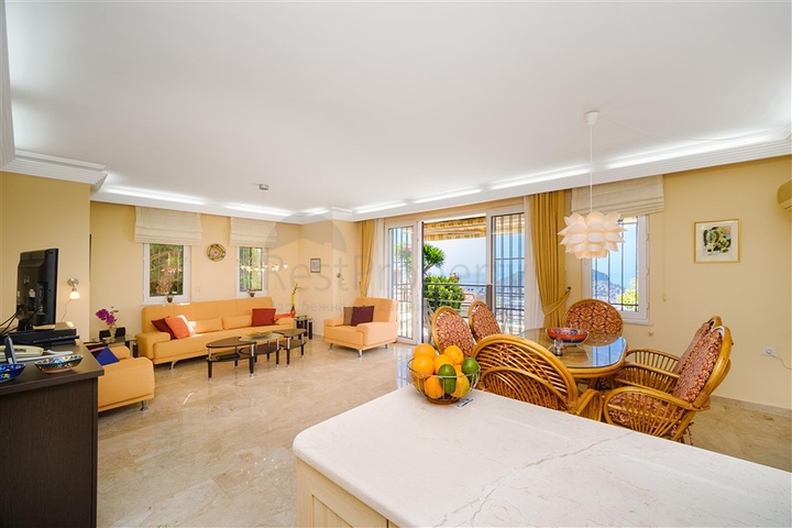 Wohnung mit 2+1 Grundriss mit den besten Aussichten in Alanya.