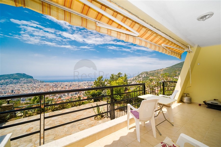 Wohnung mit 2+1 Grundriss mit den besten Aussichten in Alanya.