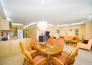 Wohnung mit 2+1 Grundriss mit den besten Aussichten in Alanya.