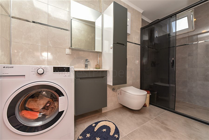 1+1 Wohnung in einem gemütlichen Komplex im Stadtteil Avsallar