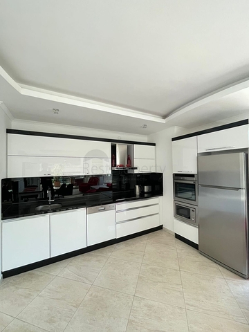 Möblierte 2+1-Wohnung im Stadtteil Oba