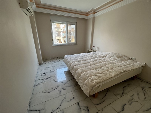 Wohnung 3+1 in der Gegend von Tosmur, 50m vom Meer entfernt.