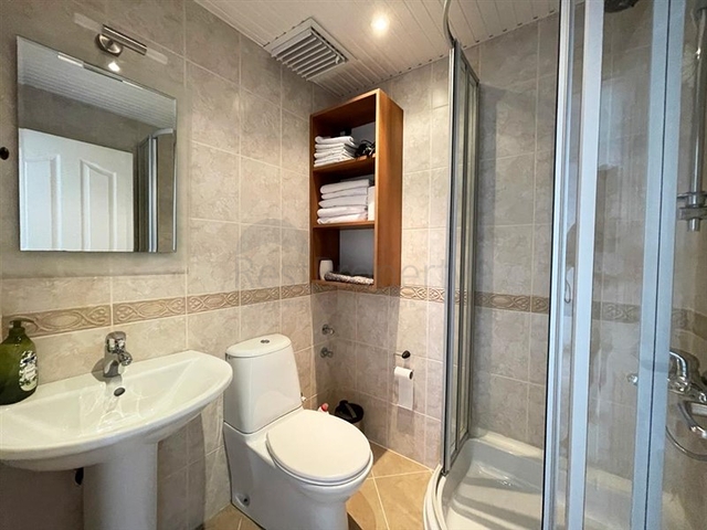 2+1 Wohnung mit Panoramablick auf die Berge im Stadtteil Tosmur