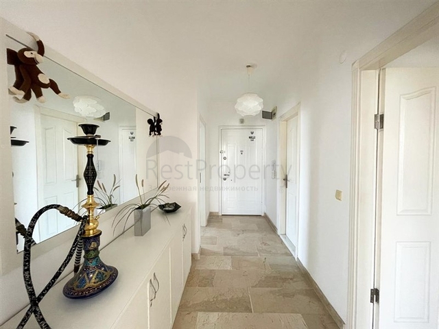 2+1 Wohnung mit Panoramablick auf die Berge im Stadtteil Tosmur