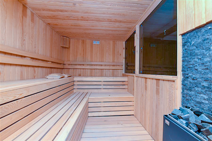 Zweizimmerwohnung mit Zugang zum Garten im Zentrum von Alanya