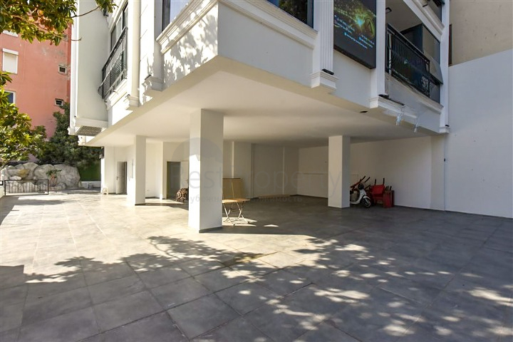 Zweizimmerwohnung mit Zugang zum Garten im Zentrum von Alanya