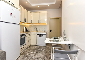 Zweizimmerwohnung mit Zugang zum Garten im Zentrum von Alanya