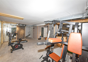 Zweizimmerwohnung mit Zugang zum Garten im Zentrum von Alanya