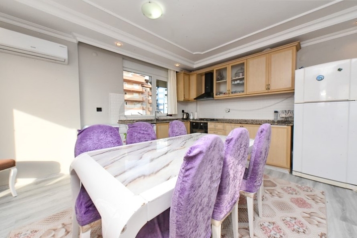 2+1 Wohnung für eine große Familie im Stadtteil Tosmur 