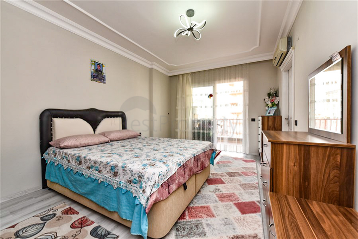 2+1 Wohnung für eine große Familie im Stadtteil Tosmur 