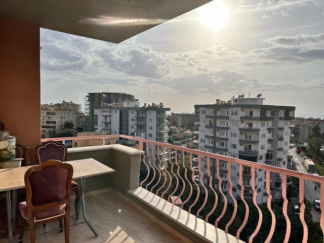 2+1 Wohnung für eine große Familie im Stadtteil Tosmur 