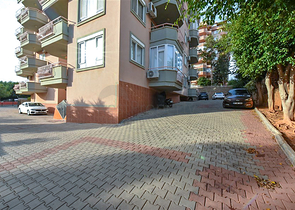 2+1 Wohnung für eine große Familie im Stadtteil Tosmur 