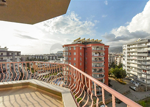 2+1 Wohnung für eine große Familie im Stadtteil Tosmur 