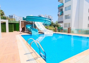 Geräumige Wohnung mit 2+1 Grundriss in Gehweite zum Meer