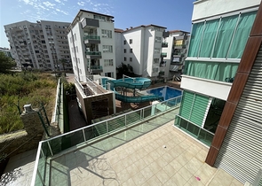 Geräumige Wohnung mit 2+1 Grundriss in Gehweite zum Meer