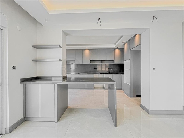 Große Wohnung mit herrlichem Blick auf das Mittelmeer