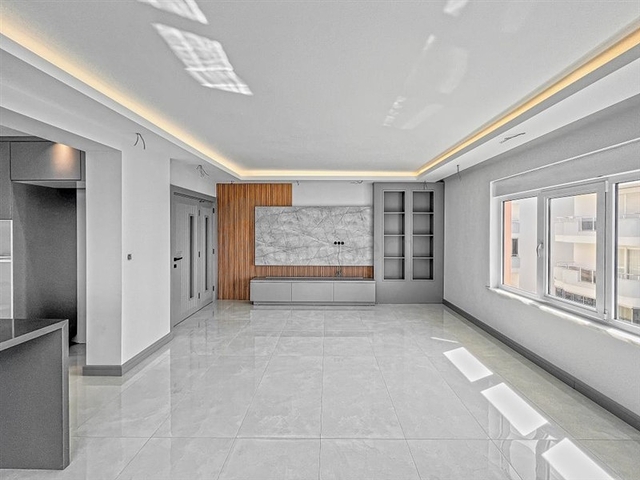 Große Wohnung mit herrlichem Blick auf das Mittelmeer