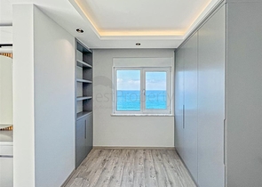 Große Wohnung mit herrlichem Blick auf das Mittelmeer