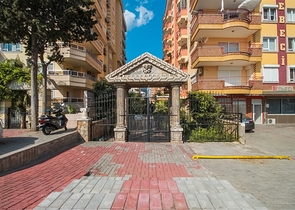 Große Wohnung mit herrlichem Blick auf das Mittelmeer