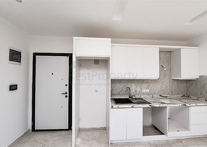 1+1 Wohnung in einem neuen Komplex im Stadtteil Avsallar