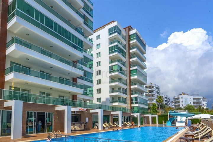 Apartment mit 2+1 Grundriss in der malerischen Gegend von Tosmur