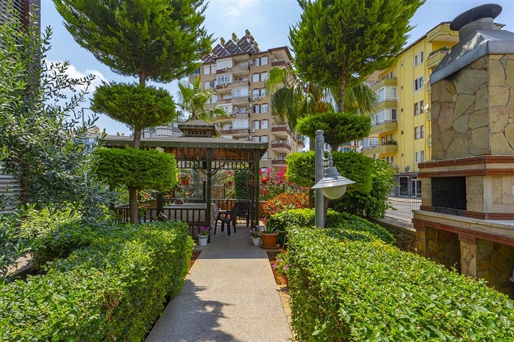 Apartment mit 2+1 Grundriss in der malerischen Gegend von Tosmur