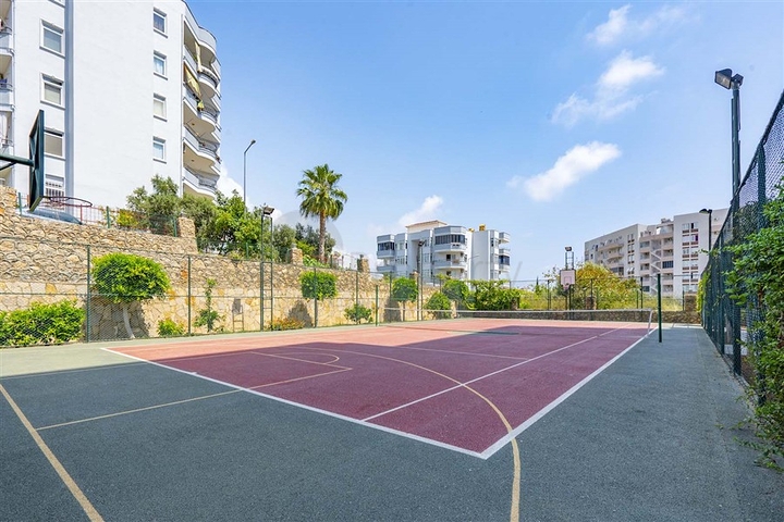 Apartment mit 2+1 Grundriss in der malerischen Gegend von Tosmur