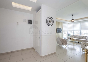 Apartment mit 2+1 Grundriss in der malerischen Gegend von Tosmur