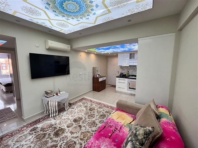 1+1-Wohnung 300 Meter vom Kleopatra-Strand entfernt.