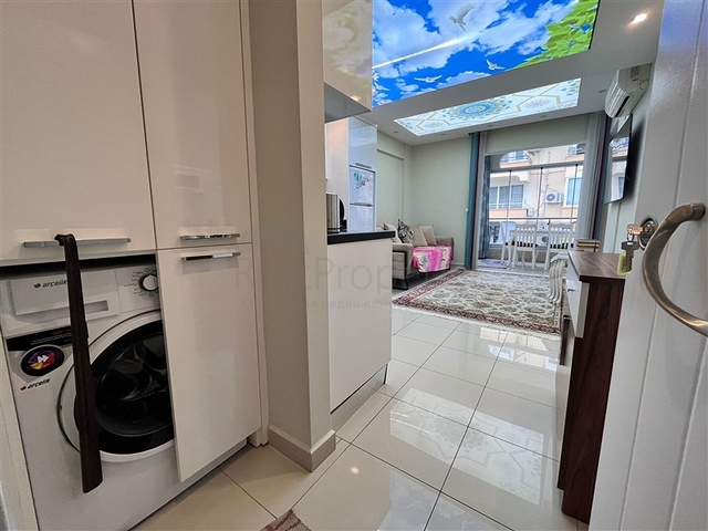 1+1-Wohnung 300 Meter vom Kleopatra-Strand entfernt.