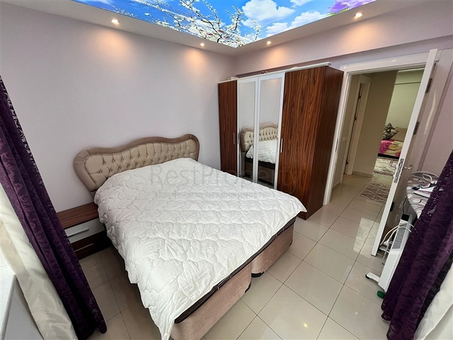 1+1-Wohnung 300 Meter vom Kleopatra-Strand entfernt.