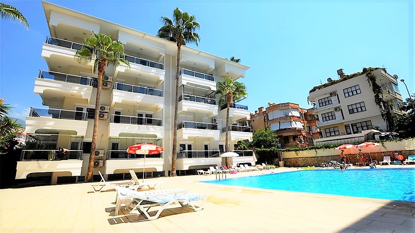 1+1-Wohnung 300 Meter vom Kleopatra-Strand entfernt.