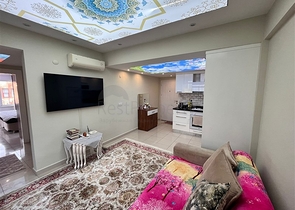 1+1-Wohnung 300 Meter vom Kleopatra-Strand entfernt.