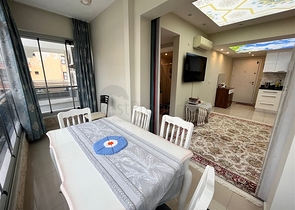 1+1-Wohnung 300 Meter vom Kleopatra-Strand entfernt.