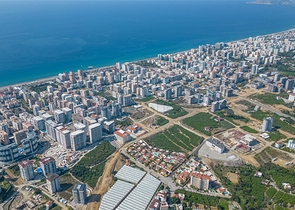 Villa 2+1 mit Möbeln und Geräten nur 900 m vom Mittelmeer entfernt