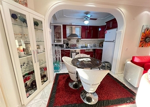 Villa 2+1 mit Möbeln und Geräten nur 900 m vom Mittelmeer entfernt