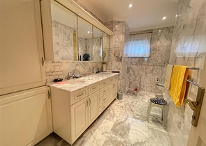 Villa 2+1 mit Möbeln und Geräten nur 900 m vom Mittelmeer entfernt