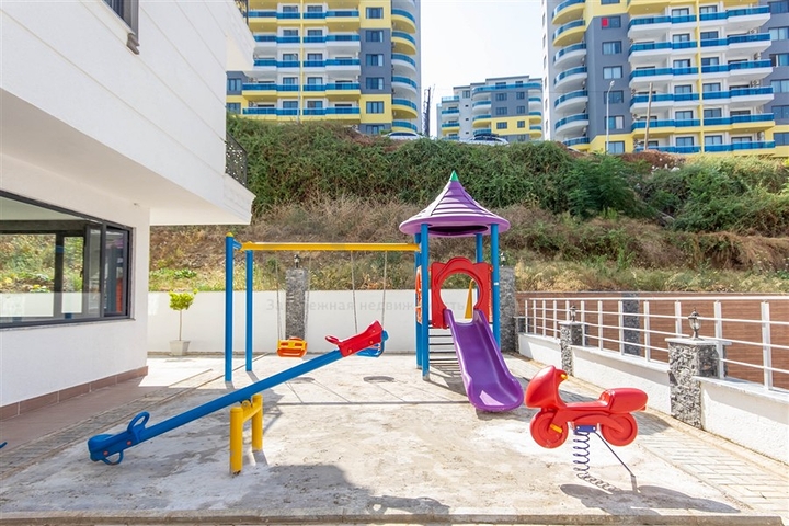 Wohnung 1+1 500 m vom Meer entfernt im Stadtteil Mahmutlar