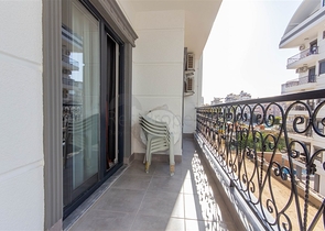 Wohnung 1+1 500 m vom Meer entfernt im Stadtteil Mahmutlar