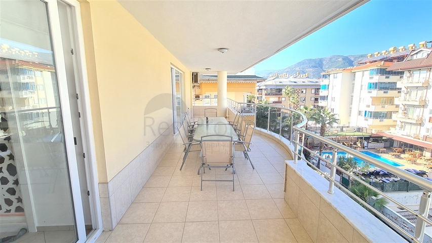Penthouse 5+1 im Zentrum von Alanya Bezirk Oba