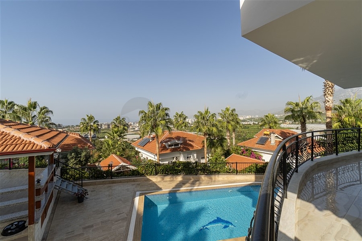 4+1 Villa in Kargicak