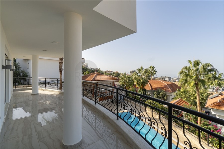 4+1 Villa in Kargicak