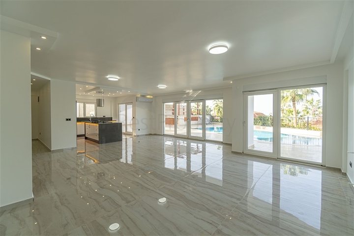 4+1 Villa in Kargicak