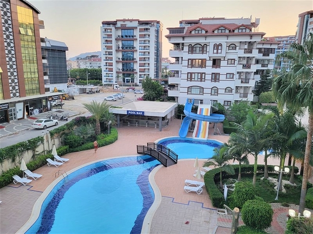 Geräumiges 4+1 Penthouse in einer beliebten Wohnanlage im Stadtteil Djikcilli Geräumiges 4+1 Penthouse in einer beliebten Wohnanlage im Stadtteil Djikcilli